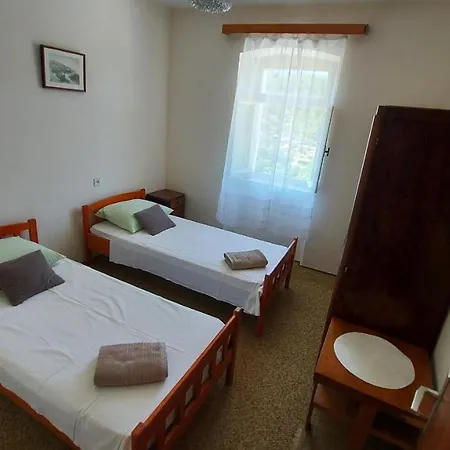 Nyaraló Holiday Home *