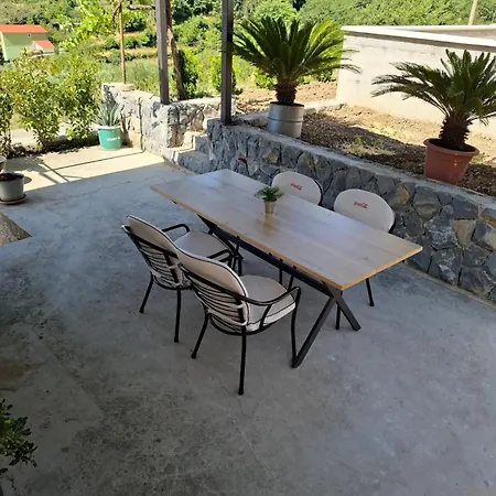 Σπίτι διακοπών Holiday Home Zvecanje